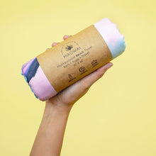 Load image into Gallery viewer, MAGWAI Quick-Drying Towels Manta Ray Pagi design, made with microfiber plastic recycled bottles. Available in beach towel size and hand or face towel size. Absorbent and quick-drying, sand-proof, multipurpose for beach, gym, bath or shower, Travel-friendly