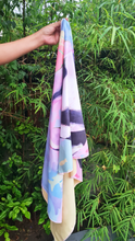Load image into Gallery viewer, MAGWAI Quick-Drying Towels Manta Ray Pagi design, made with microfiber plastic recycled bottles. Available in beach towel size and hand or face towel size. Absorbent and quick-drying, sand-proof, multipurpose for beach, gym, bath or shower, Travel-friendly