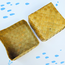 Load image into Gallery viewer, Biodegradable Tampipi gift box for sustainable MAGWAI products

