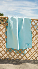 Load image into Gallery viewer, MAGWAI Quick-Drying Beach Towel - Seafoam blue
